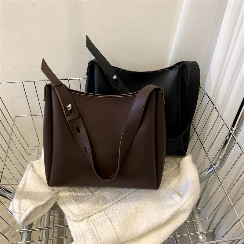 Levoire | Grand Sac À Main Et Sa Pochette