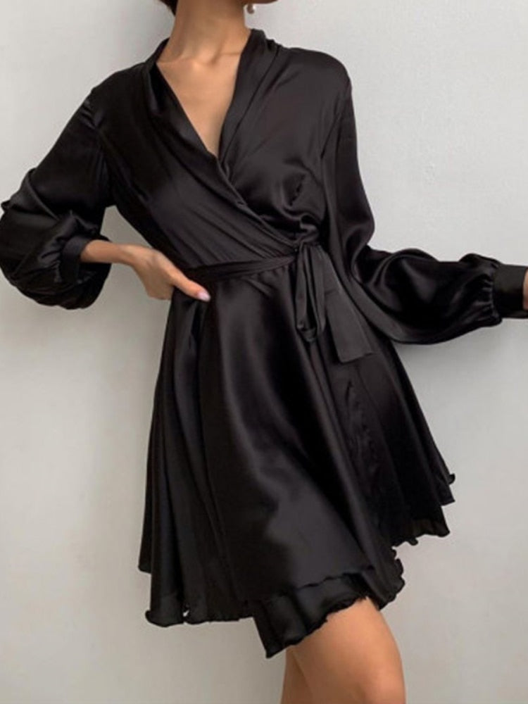 Levoire | Robe en satin chic pour toutes vos occasions festives Noir S