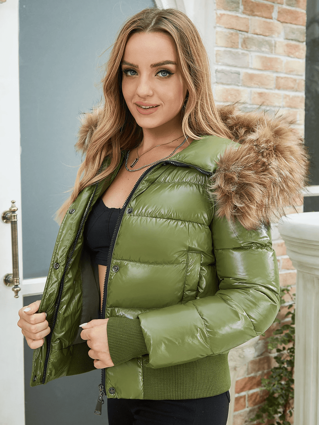 Levoire | Manteau capuche fausse fourrure manches longues