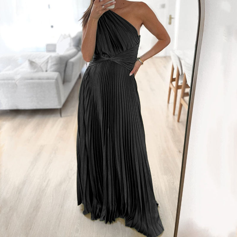 Levoire | Satinpuddings Plissé Lyskostakk Robes Longues
