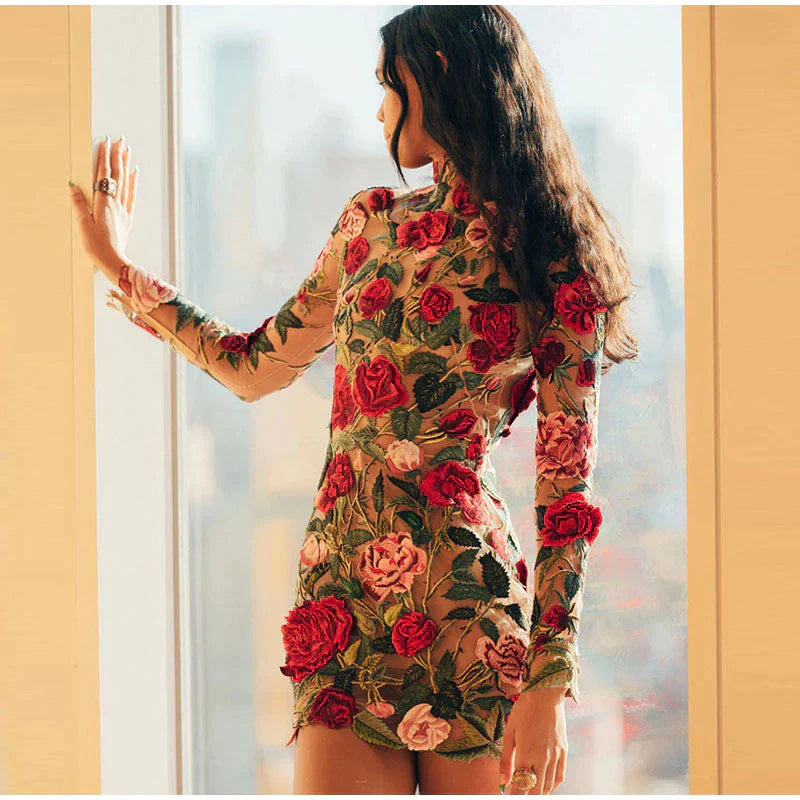 Levoire | Robe mini brodée avec imprimé floral Rose
