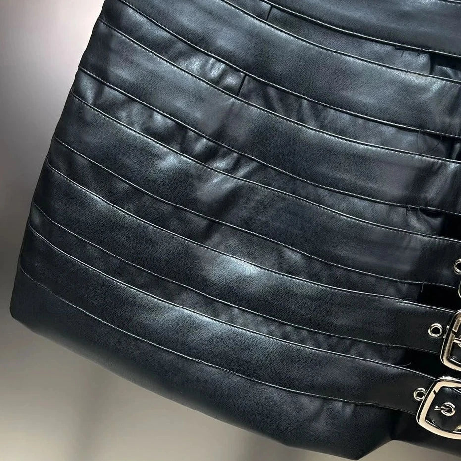 Levoire | Mini-Jupe En Cuir Avec Boucles En Métal