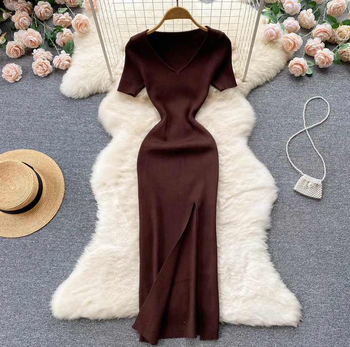 Levoire | Robe Carrée Cintrée Fendue Tricot Marron foncé Une taille