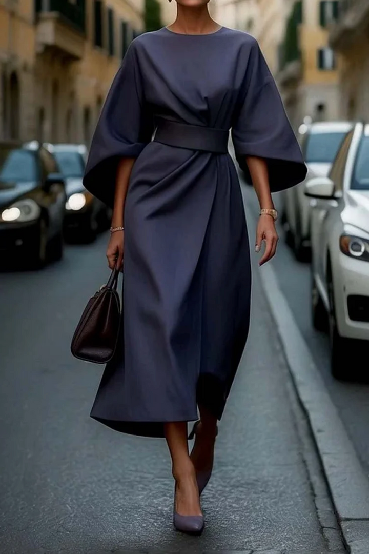 Levoire | Robe De Fête Au Design Épuré Bleu marine