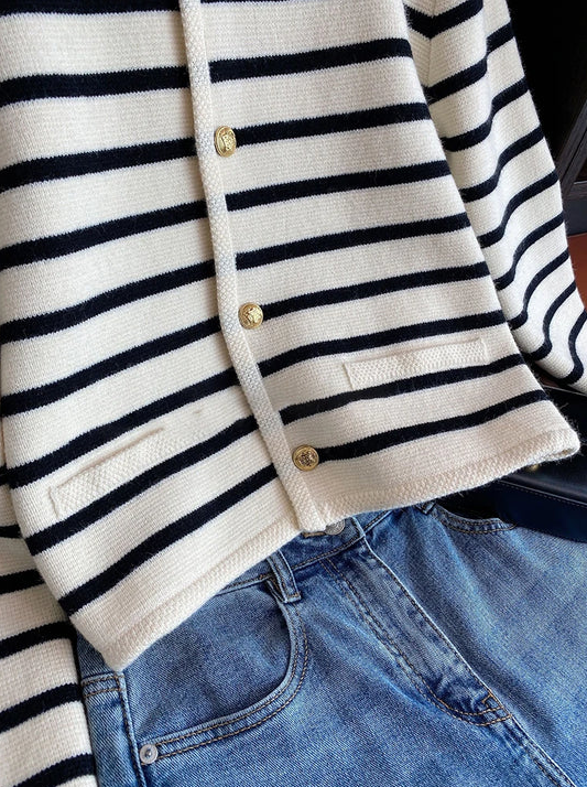 Levoire | Pull Avec Décolleté En V Et Rayures