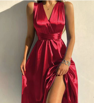 Levoire | Robe Maxi Mintrose, Simple, Sans Manches En Satin