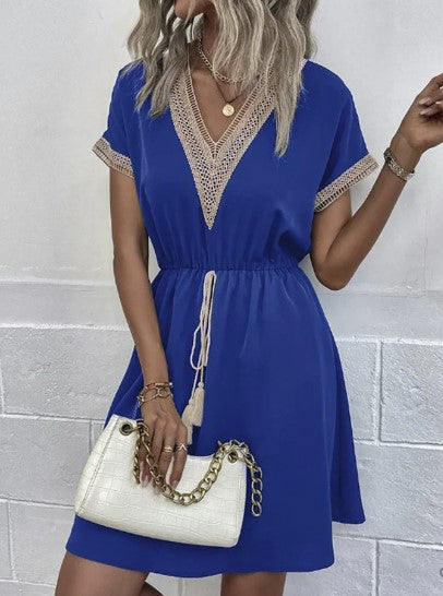 Levoire | Robe Cocktail Dentelle Décolleté V Bleu