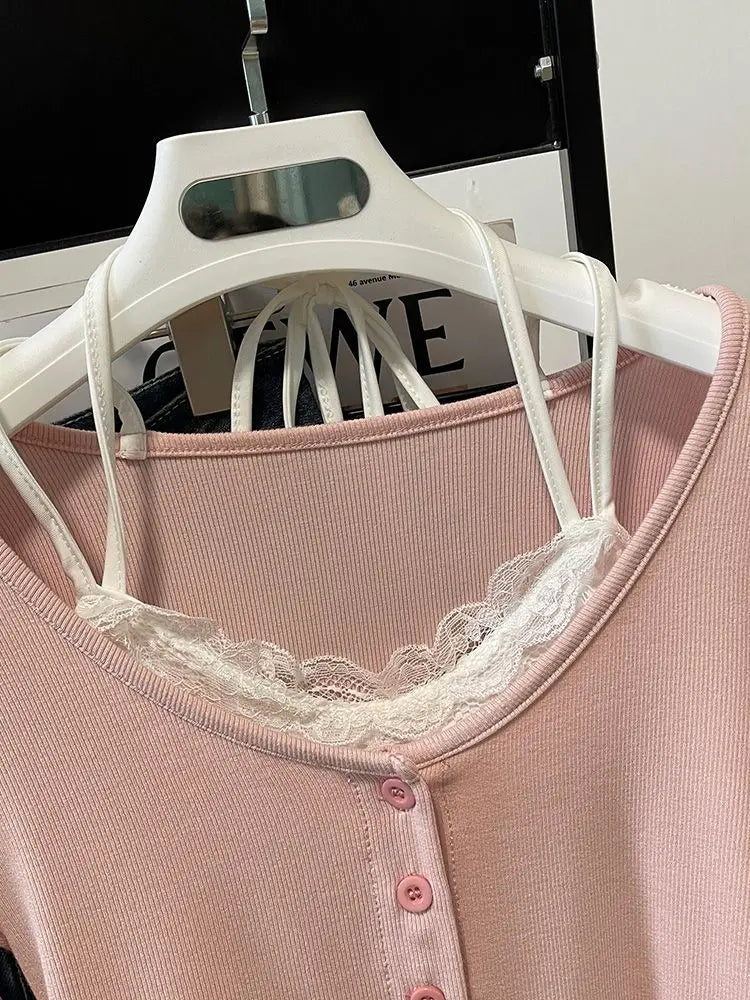 Levoire | Modernes, Élégant T-Shirt À Manches Longues Pour Femmes Avec Détails En Dentelle