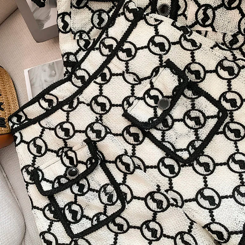 Levoire | Serpentine Talons Aiguilles Noirs Pour Une Démarche Élégante