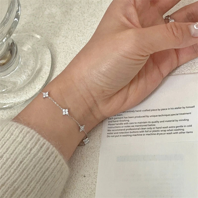 Levoire | Bracelet Fleur En Acier Inoxydable Blanc