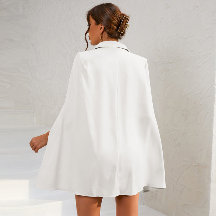 Levoire | Robe Cape Ajoutez Une Touche De Classe Et D'Élégance À Votre Garde-Robe