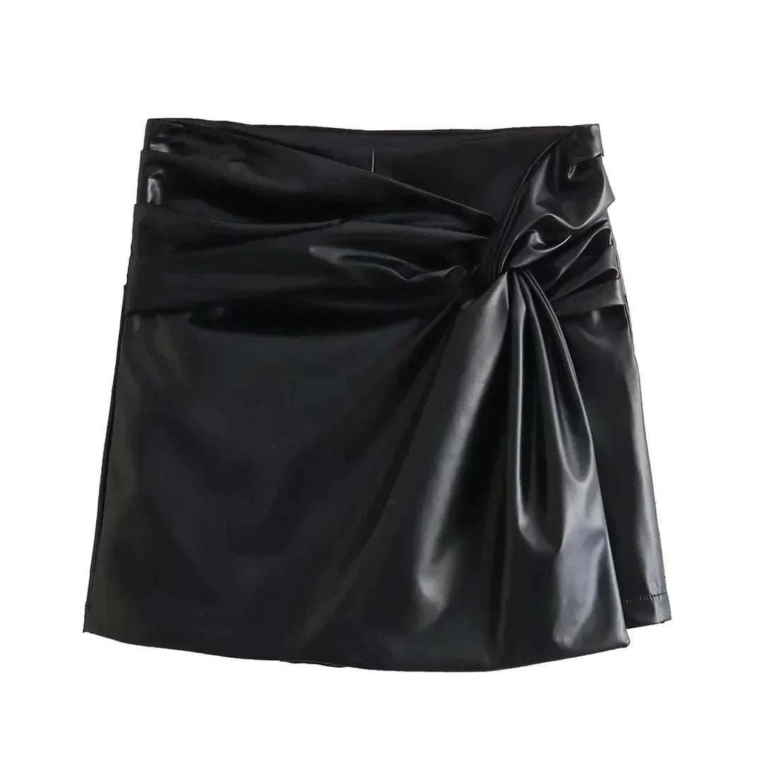 Levoire | Jupette Mini Stylée Avec Un Look Accrocheur Musta-1