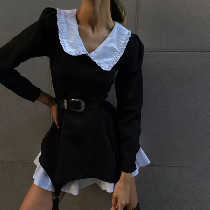 Levoire | Robe Élégante Avec Des Blocs De Couleur Et Des Volants Ludiques
