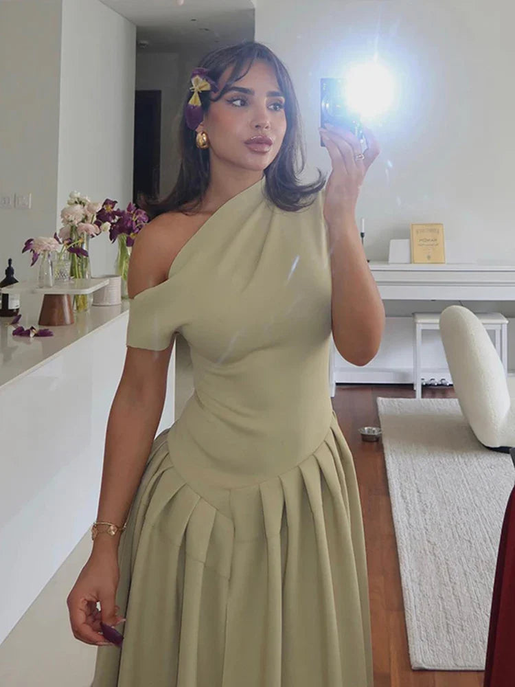 Levoire | Robe Maxi Longue À Épaule Asymétrique