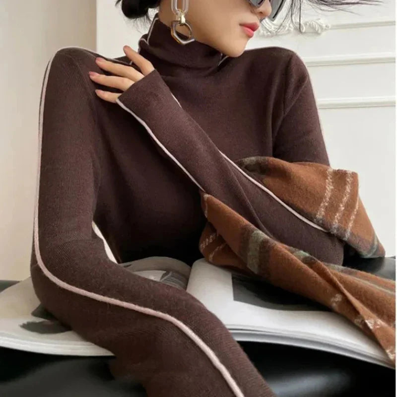 Levoire | Chemise à col haut en matériau doux Braun