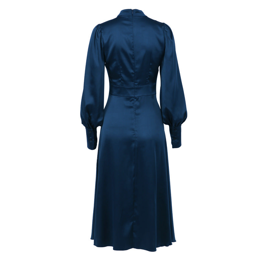 Levoire | Robe Bleu Marine Satin Manches Lanternes