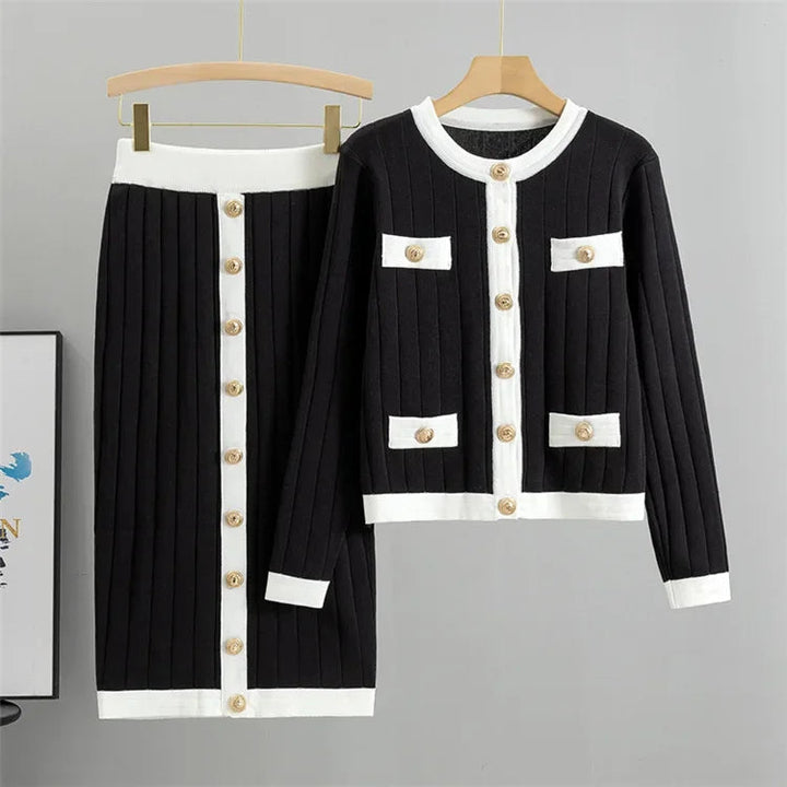 Levoire | Pull À Manches Longues Avec Jupe En Tricot Boutons Dorés Ensemble Dépareillé Noir