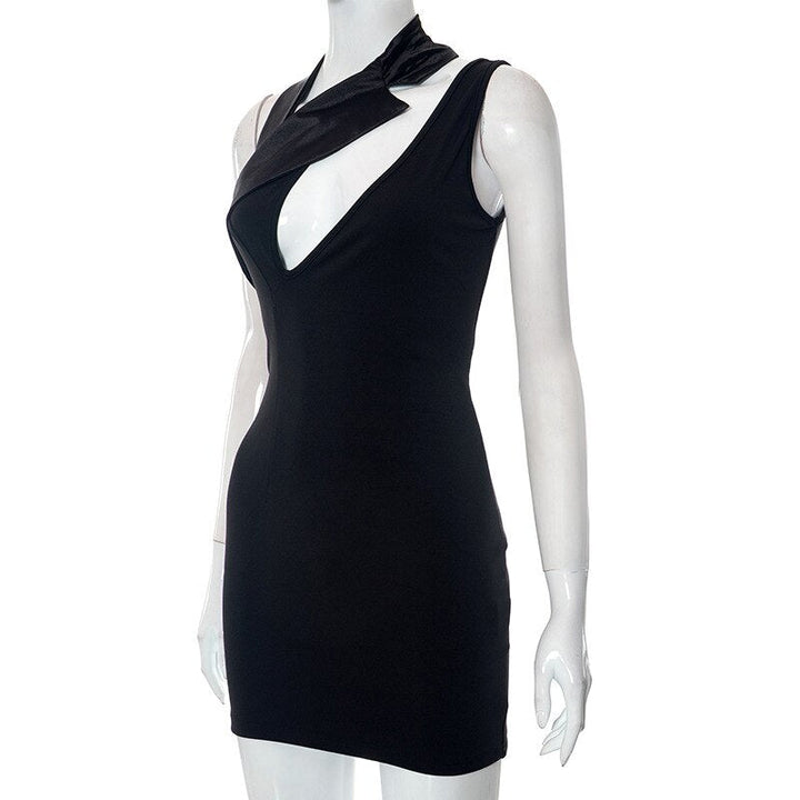 Levoire | Noir Col Montant Mini Robe