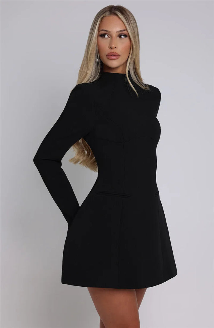 Levoire | Robe Mini Sexy Échancrée Pour Un Style Féminin Et Moderne