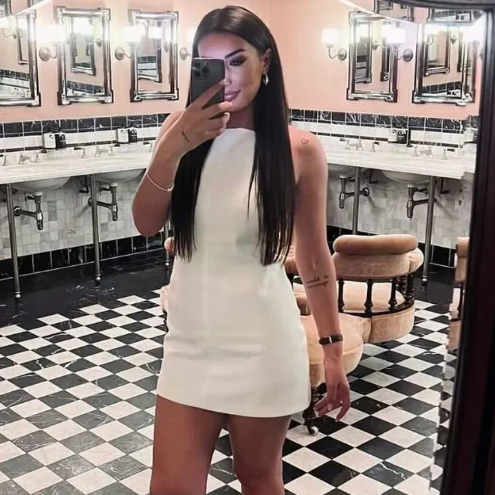 Levoire | Sans Bretelles, Robe Minime Droite Pour Femmes