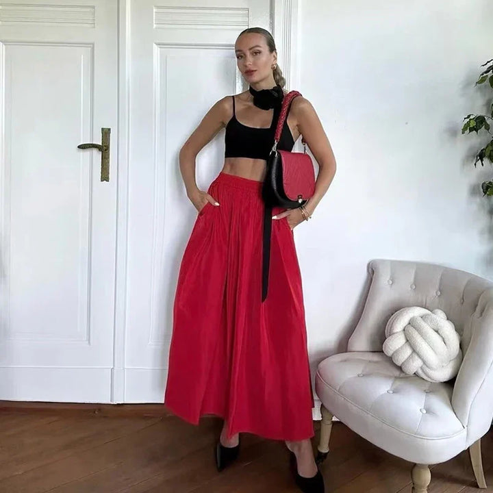 Levoire | Polo Chic Et Jupe Plissée