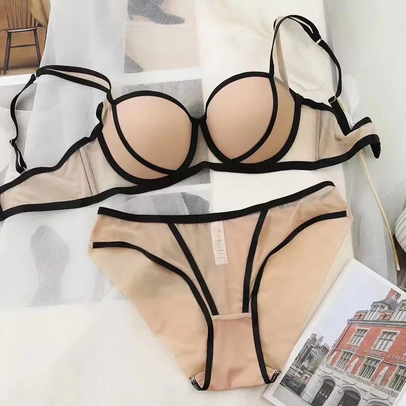 Levoire | Complet En Lingerie Transparente Beige