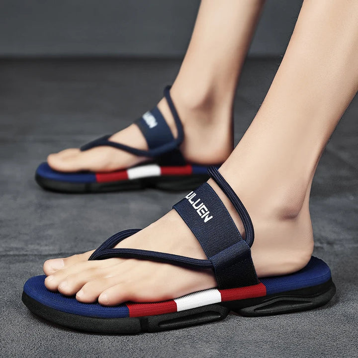 Levoire | Sandals with ankle straps and slip-resistant sole Bleu