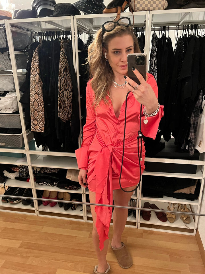 Levoire | Satin Manches Longues Bandage Robes Mini