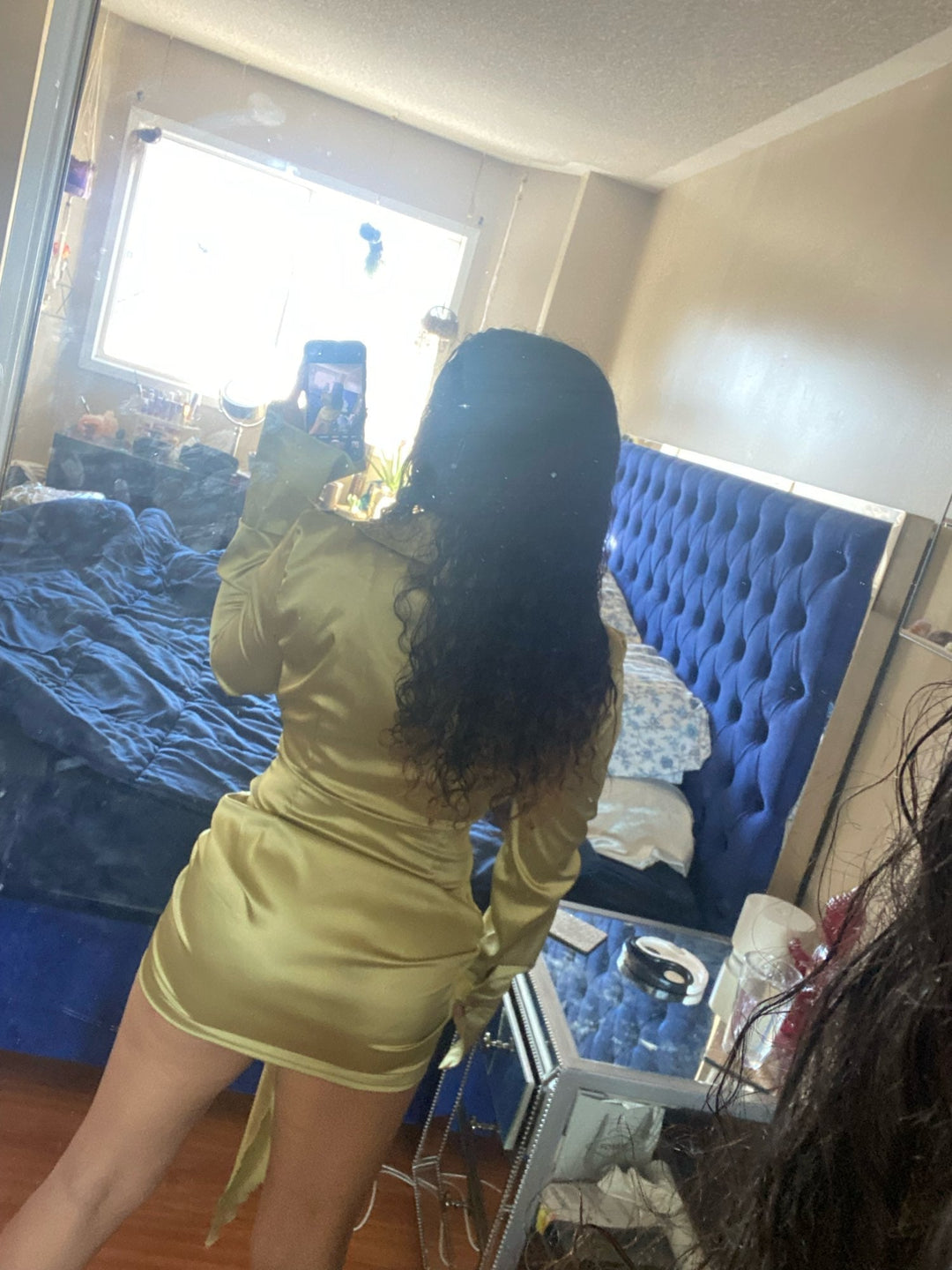 Levoire | Satin Manches Longues Bandage Robes Mini