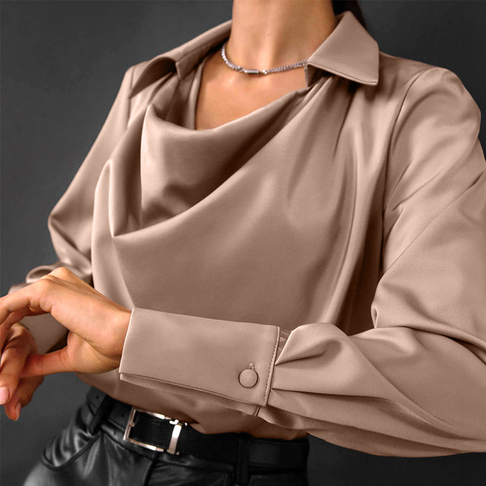 Levoire | Robe Satin Luxe V Décolleté Élégance Intemporelle & Style Sans Effort