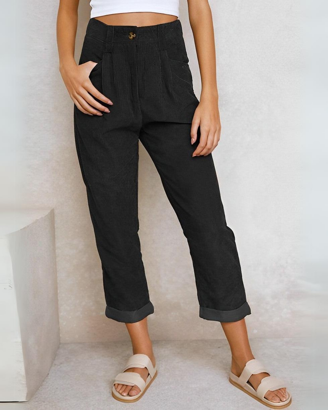 Levoire | Pantalon en velours côtelé confortable Noir