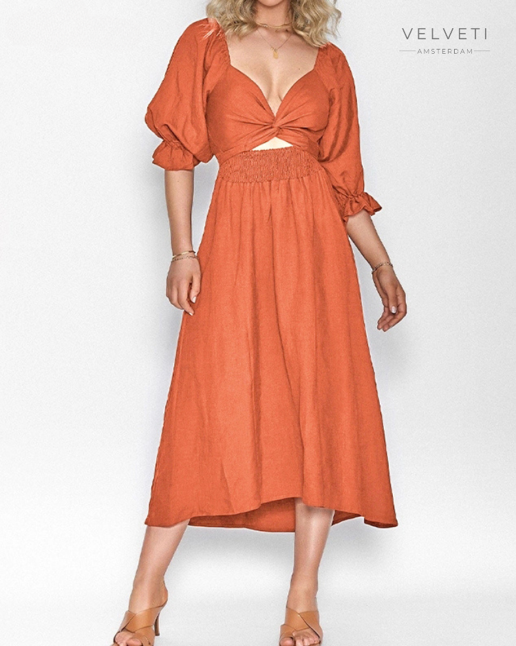 Levoire | Robe Française Avec Des Manches Volantes Orange