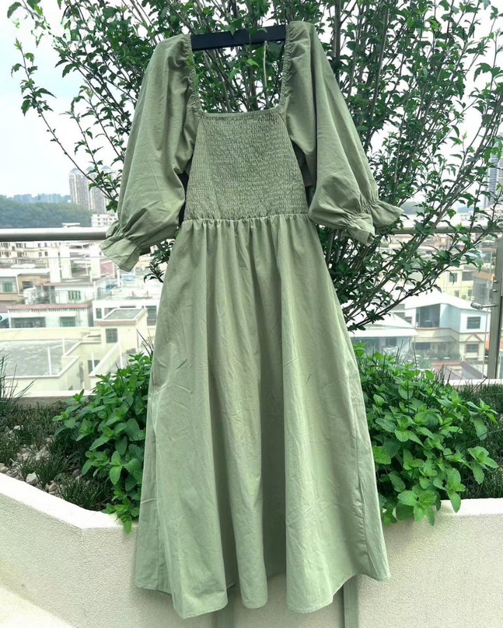 Levoire | Robe Française Avec Des Manches Volantes