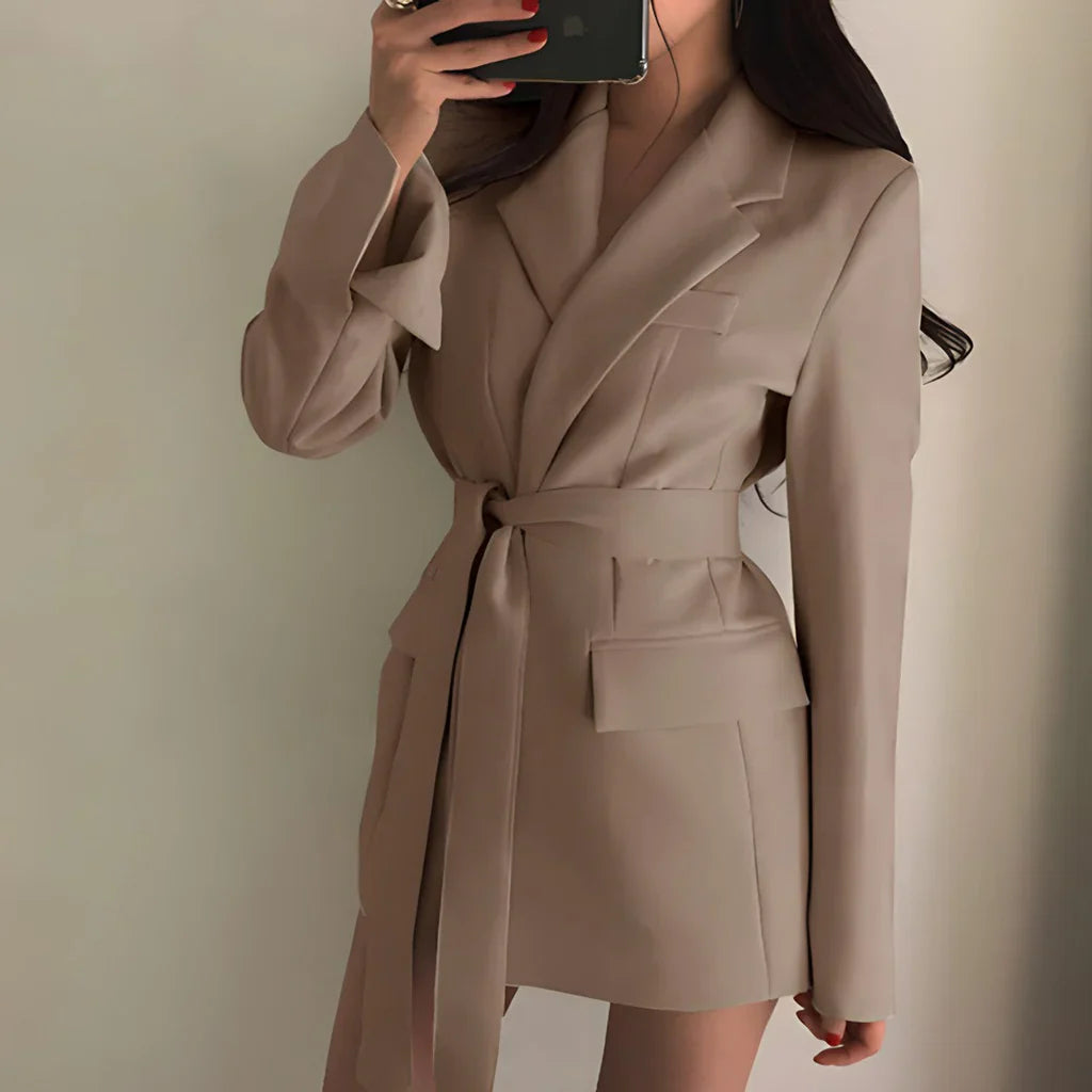 Levoire | Blazer Avec Ceinture Beige