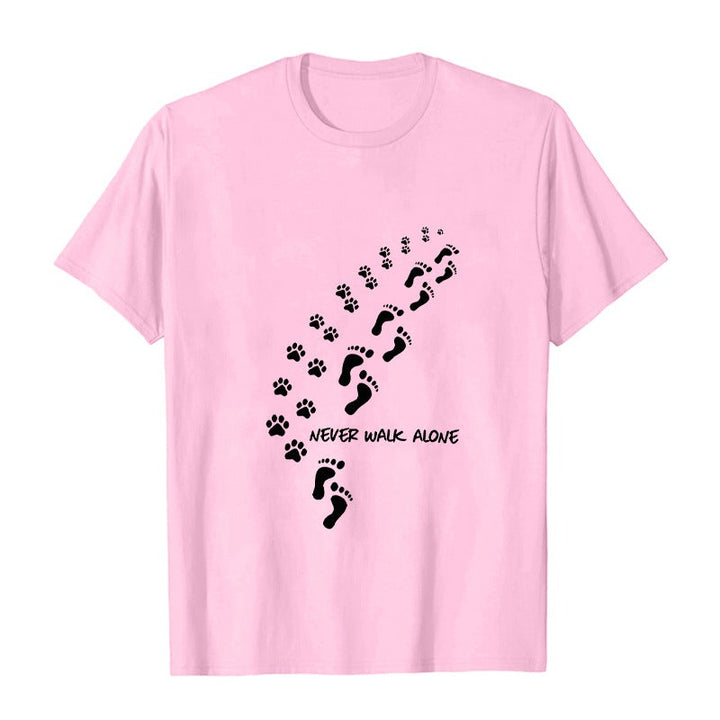 Levoire | Walk Alone | T-Shirt Pour Amoureux Des Animaux Conception unie Rose