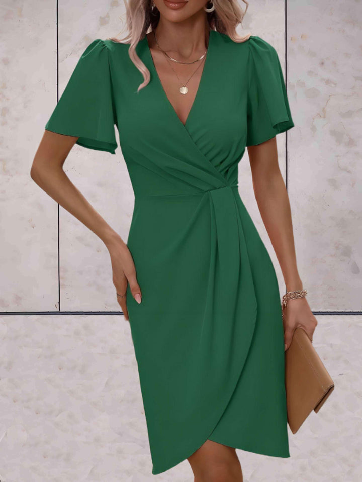 Levoire | Robe Élégante À Col En V Avec Manches Papillon, Mi-Genou