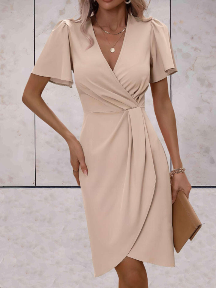 Levoire | Robe Élégante À Col En V Avec Manches Papillon, Mi-Genou