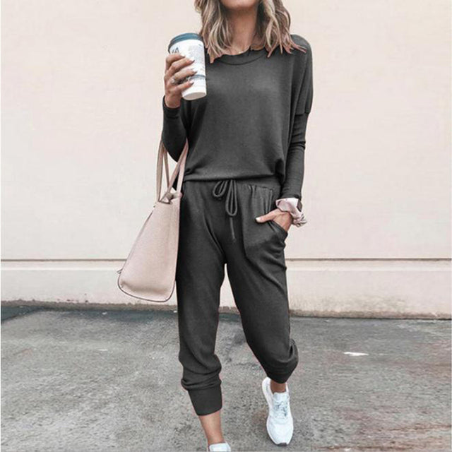 Levoire | Ensemble deux pièces pour femmes au design moderne Gris foncé