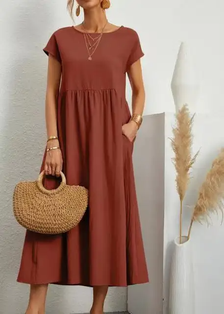 Levoire | Robe Élégante à Détails Raffinés Cacahuète