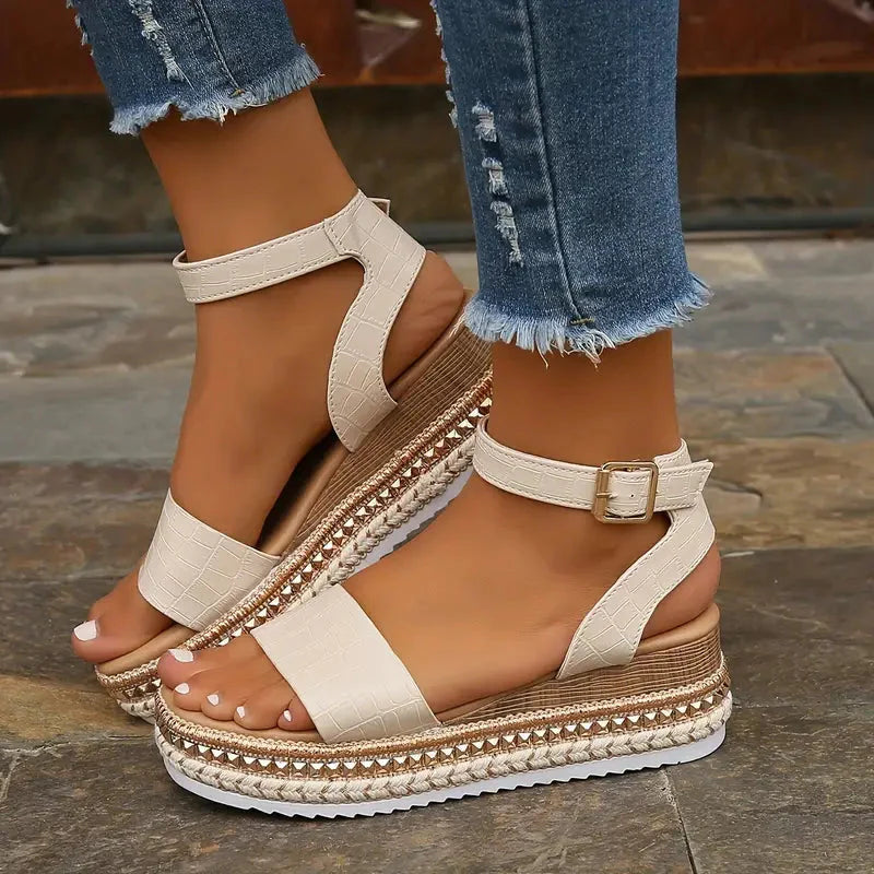 Levoire | Sandales À Plateforme Sandales Élégantes Avec Brides De Cheville Pour Femmes Beige