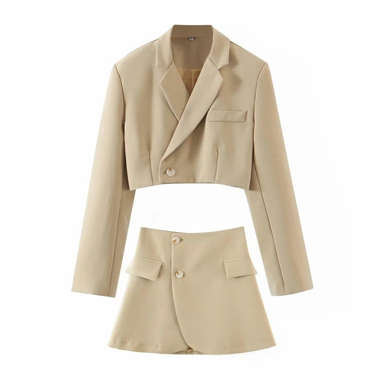Levoire | Nouvelle veste courte décontractée à bouton en biais tendance + ensemble jupe haute à poches Khaki