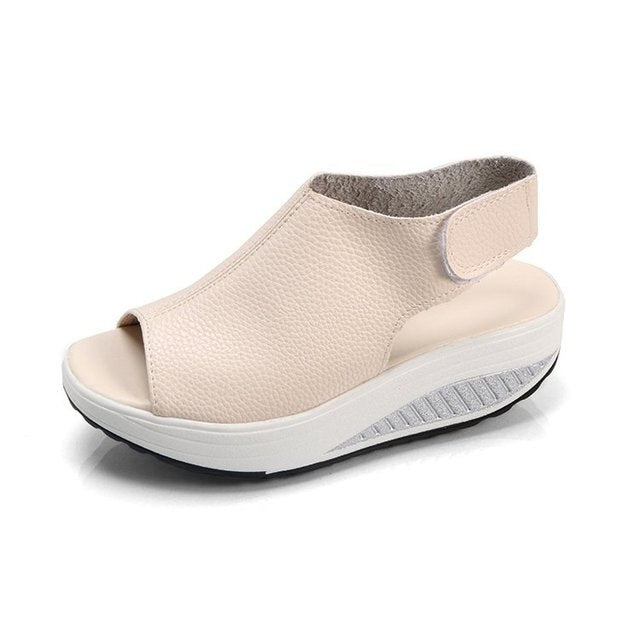 Levoire | Sandales Pour Femmes À Talon Haut Et Avec Fermeture Velcro Beige