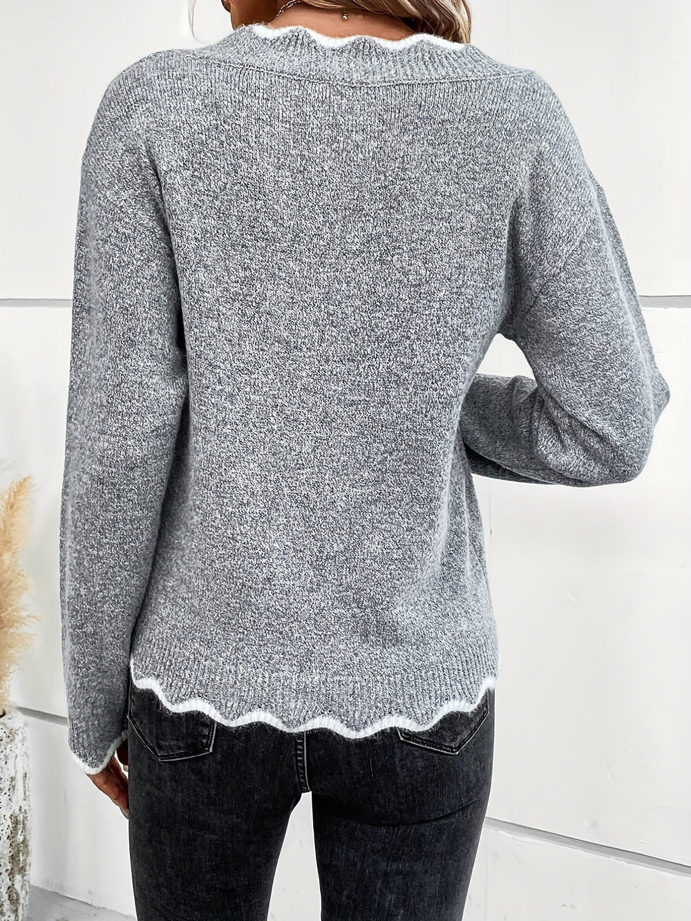 Levoire | Style Pull Avec Volants Et Col En V