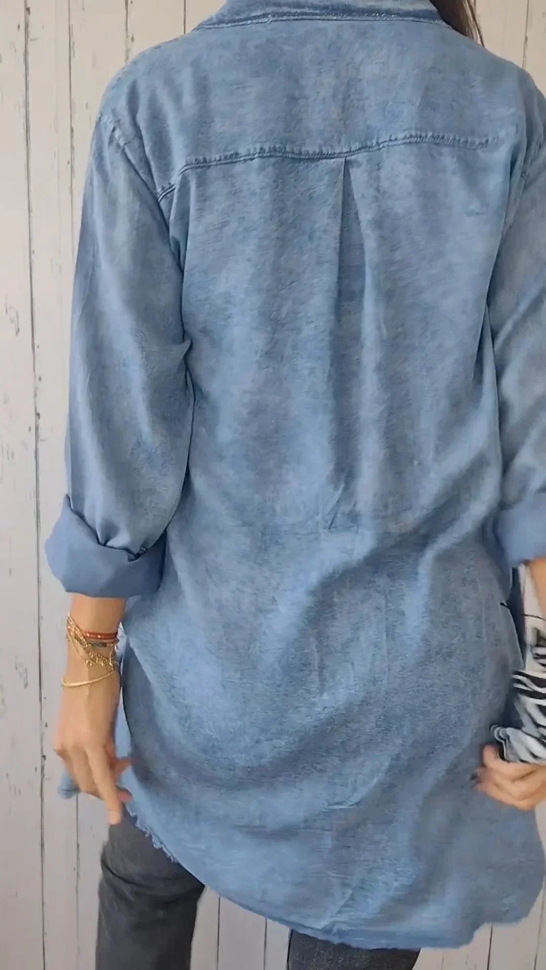 Levoire | Chemise longue confortable en faux denim
