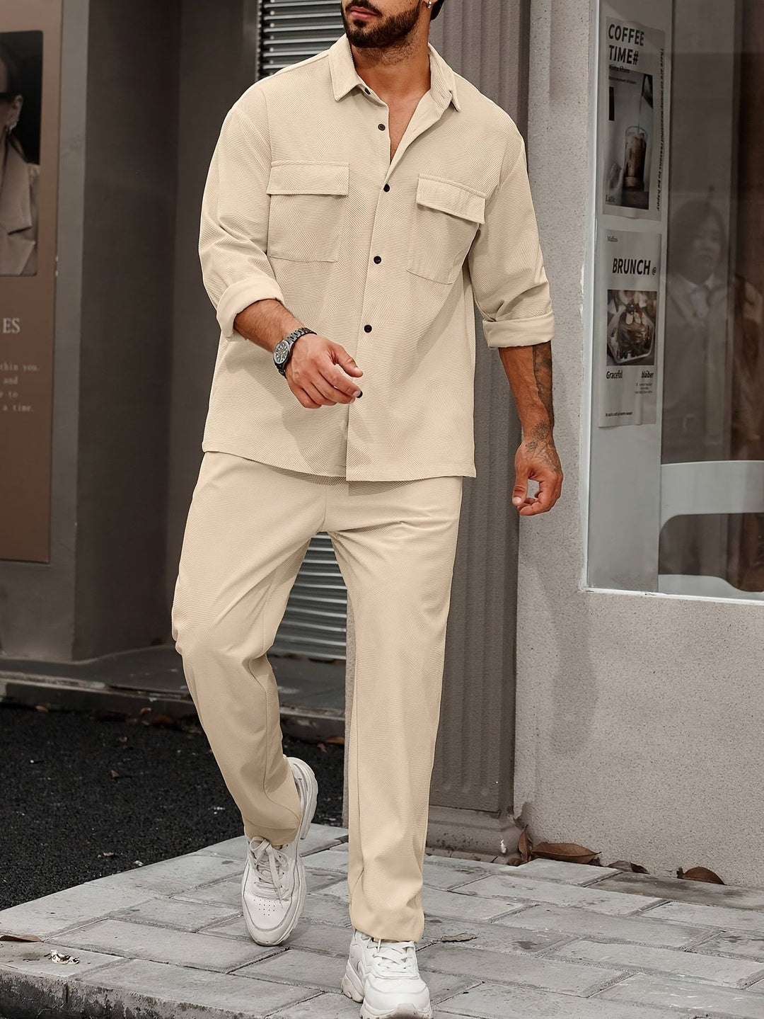 Levoire | Rennokka Accessoires D'Été Pour Hommes, Avec Une Chemise Inversée Et Un Pantalon Abricot