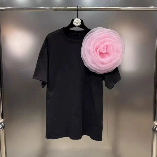 Levoire | T-shirt décontracté à col rond avec grande fleur