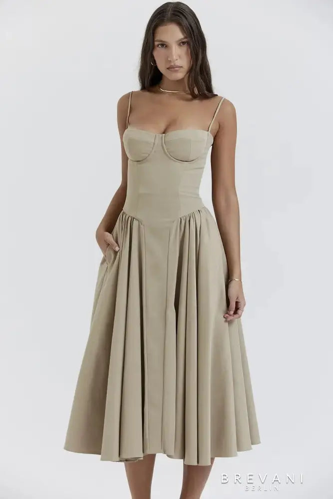 Levoire | Robe Midi Avec Coupe Amincissante Forme Attractive