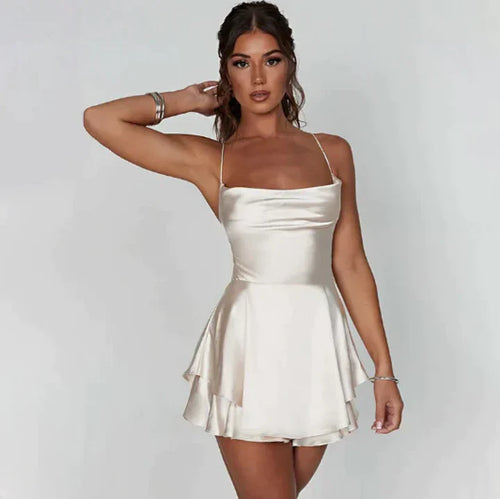 Levoire | Robe en satin à dos nu