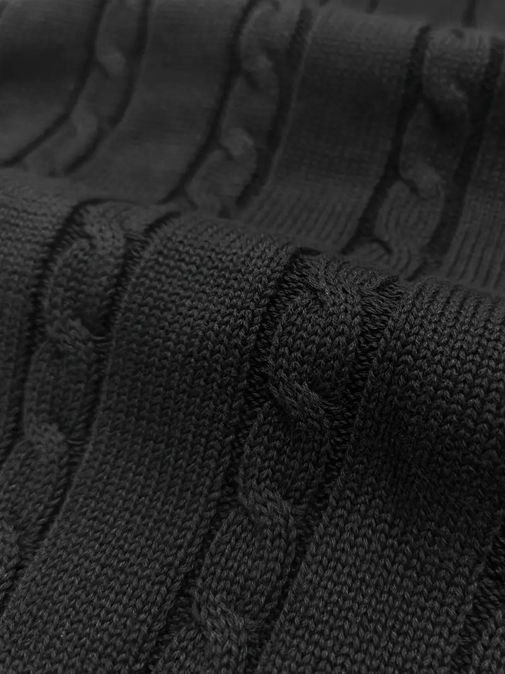 Levoire | Gilet en tricot avec des motifs en tresses