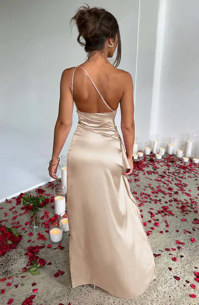 Levoire | Robe Maxi Élégante Design Intemporel